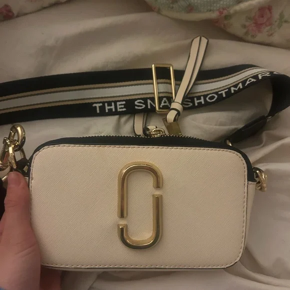 Marc Jacob’s snapshot bag - Picture 2 of 5